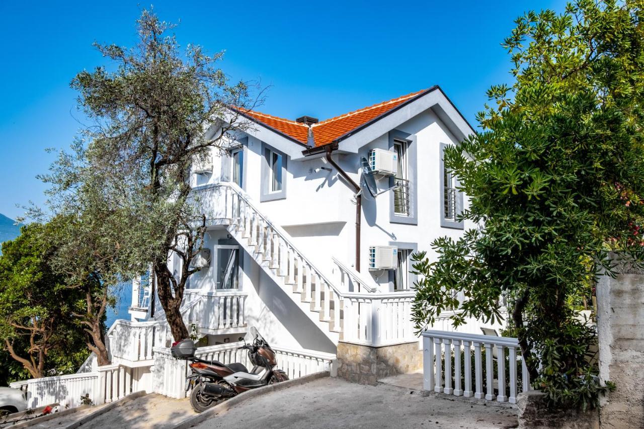 Boka 2 Apartment Krasići Luaran gambar